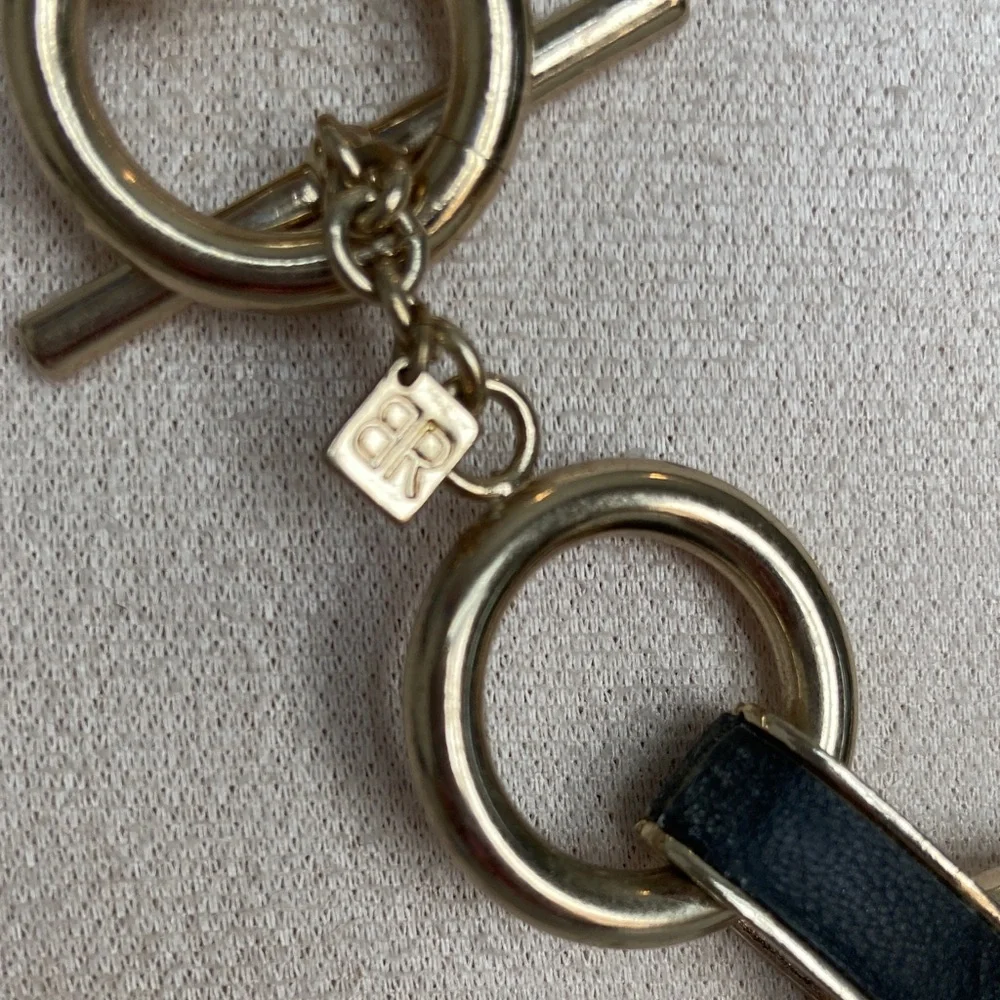 Banana Republic Gold and Black Link Necklace - Picture 3 of 4